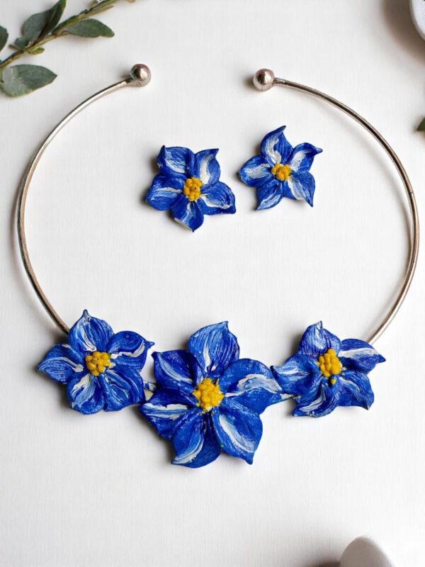 Handmade Blue Floral Hasuli Necklace with Earrings – Clay Jewelry Set