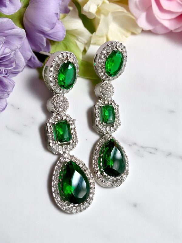 Premium Quality Drop Earrings – Elegant Statement Jewelry - Image 2