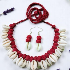 Hand-Crafted Natural Sea Shell Cotton Balls Necklace Set