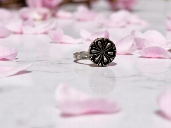 Antique Floral German Silver Nose Pin 3 pcs set - Image 4