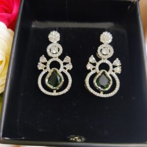 Green Ad Stone Elegant Earring Pair