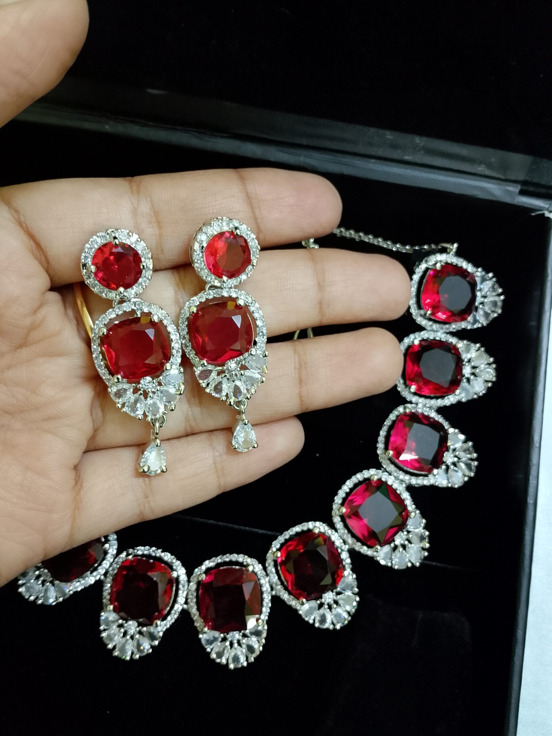 Red Ad Stone Necklace With Earring Pair - Image 3