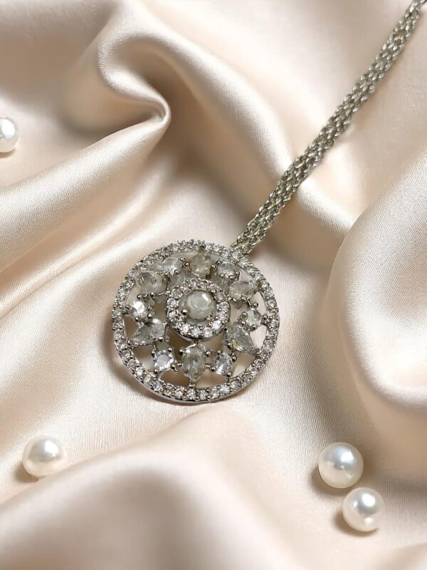 Elegant Silver-Toned Maang Tikka with Stone Detailing - Image 2