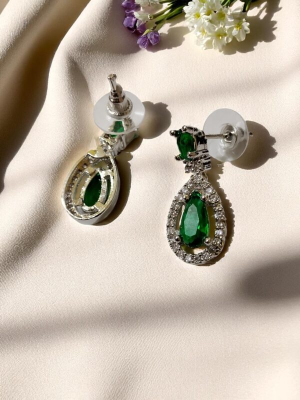 Green Flower Stone Earring Pair - Image 4