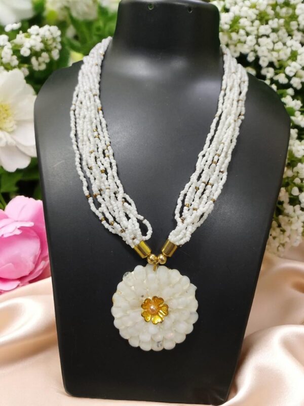 White Beads Necklace with Flower Pendent - Image 3