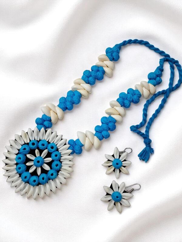 Blue & White Handmade Real Sea Shells Necklace With Earring