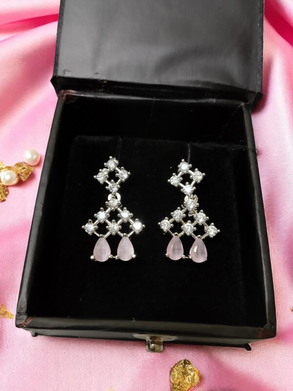 Gorgeous Pink Ad Stone Neckalec - Image 2