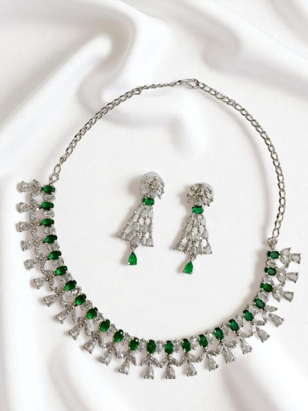 Green Ad Stone Drop-Style Earring Pair