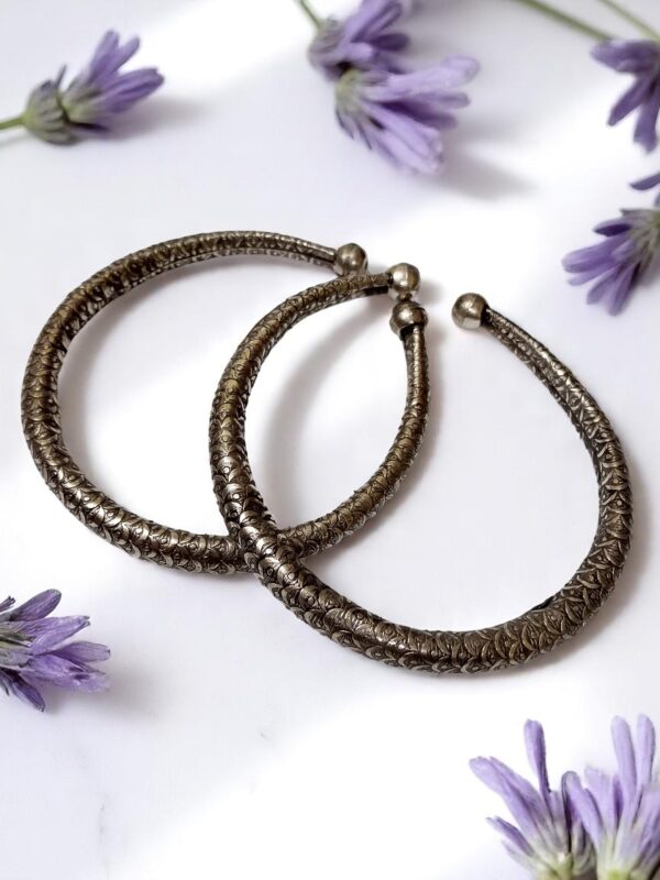 Antique Finish German Silver Kada (Pair)
