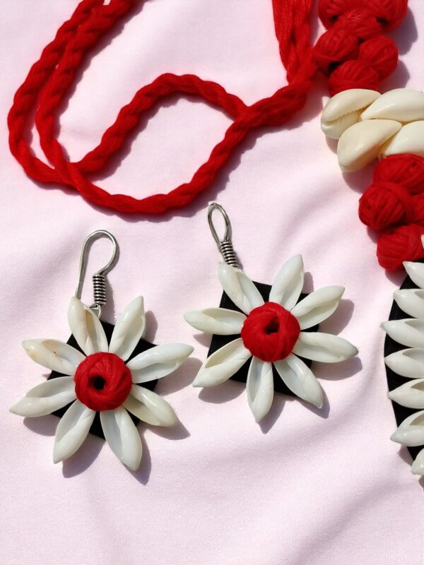 Red & White Handmade Kori Necklace With Earring - Image 3