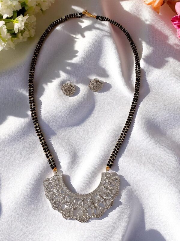 Premium Quality Ad Stone Pendant Mangalsutra - Image 5
