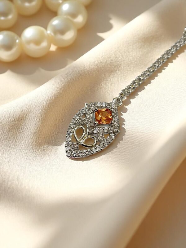 Elegant Silver-Toned Maang Tikka with Stone Detailing - Image 2