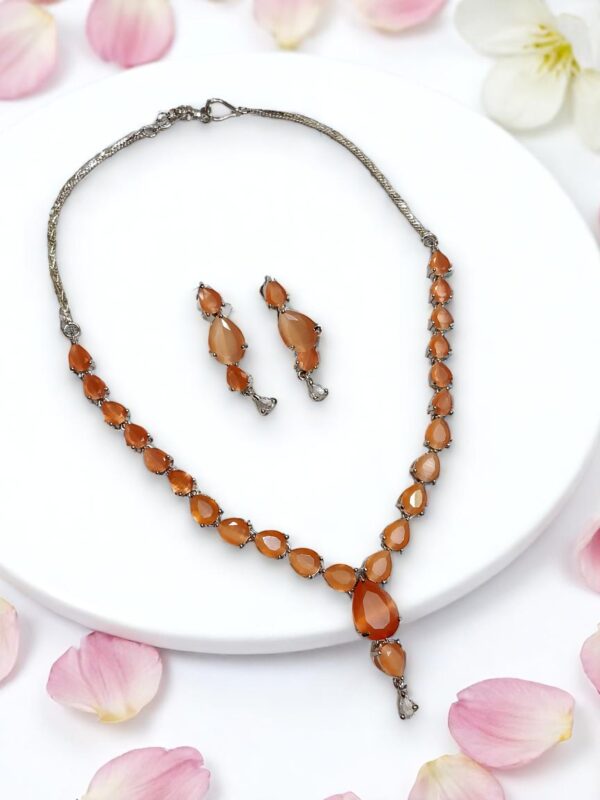 Elegant Orange Stone Necklace Set - Image 2
