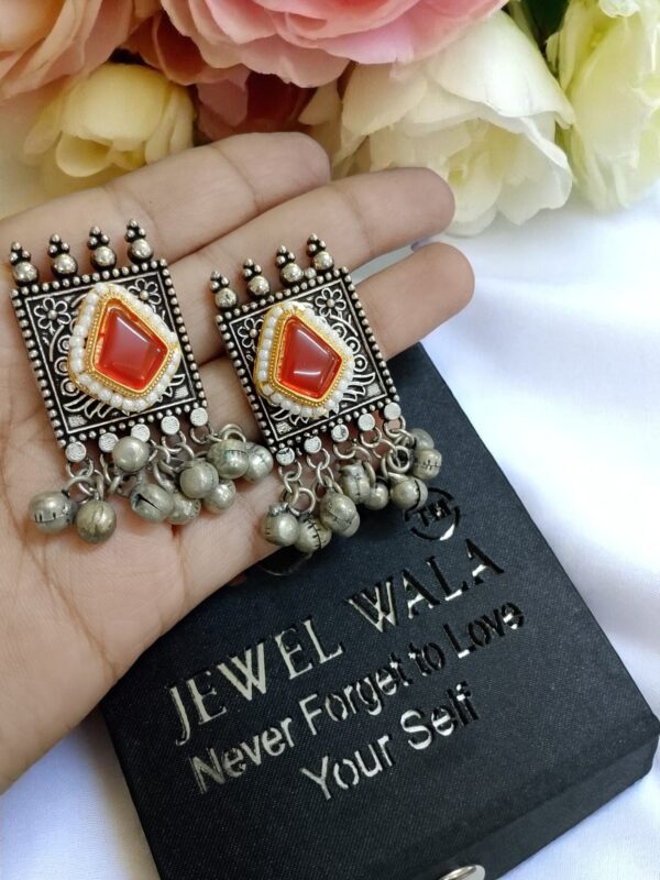 White Stone Oxidised Earrings with Ghungroo - Image 2