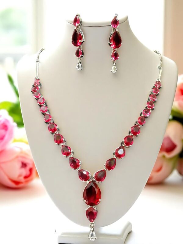 Elegant Rani Stone Necklace Set