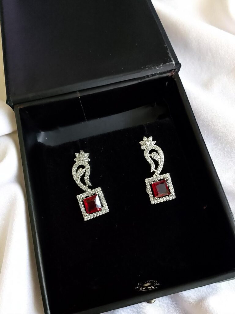 Red Ad Stone Small Earring Pair