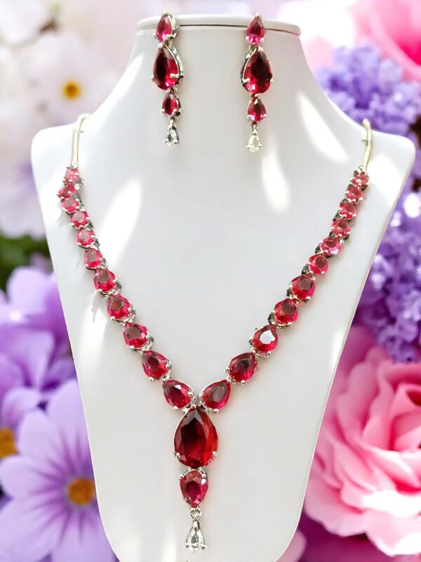 Elegant Red Stone Necklace Set