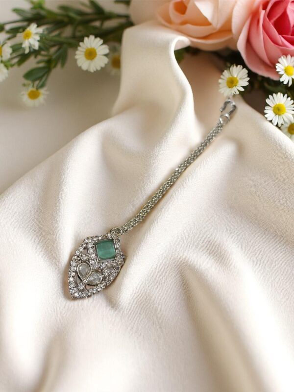 Elegant Sea Green Ad Maang Tikka with Stone Detailing