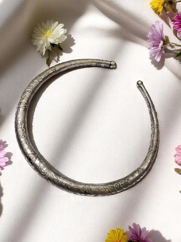 Oxidised Silver Hasuli - Image 3