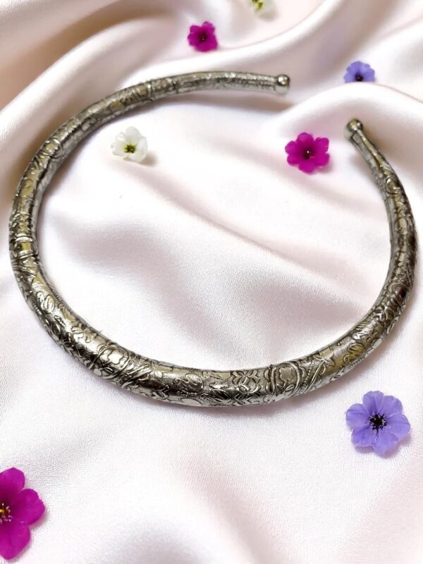 Oxidised Silver Hasuli - Image 2
