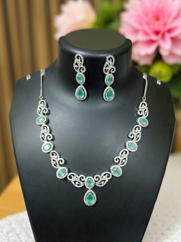 Sky Ad Stone Necklace With Earring Pair