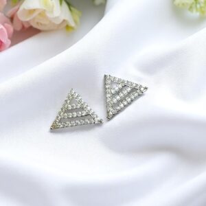 White Ad Stone Earring Pair