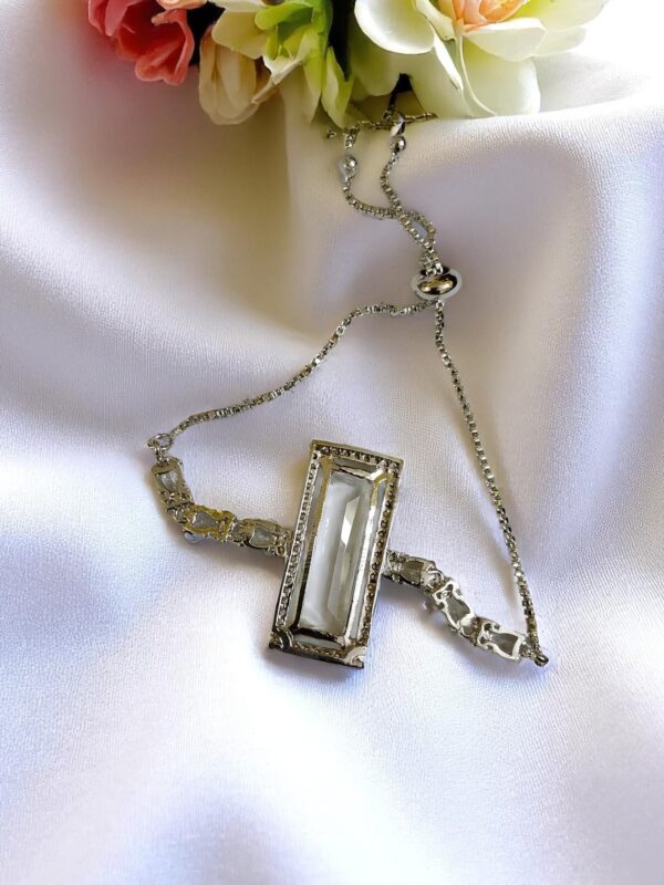 Elegant White AD Stone Adjustable Bracelet - Image 2