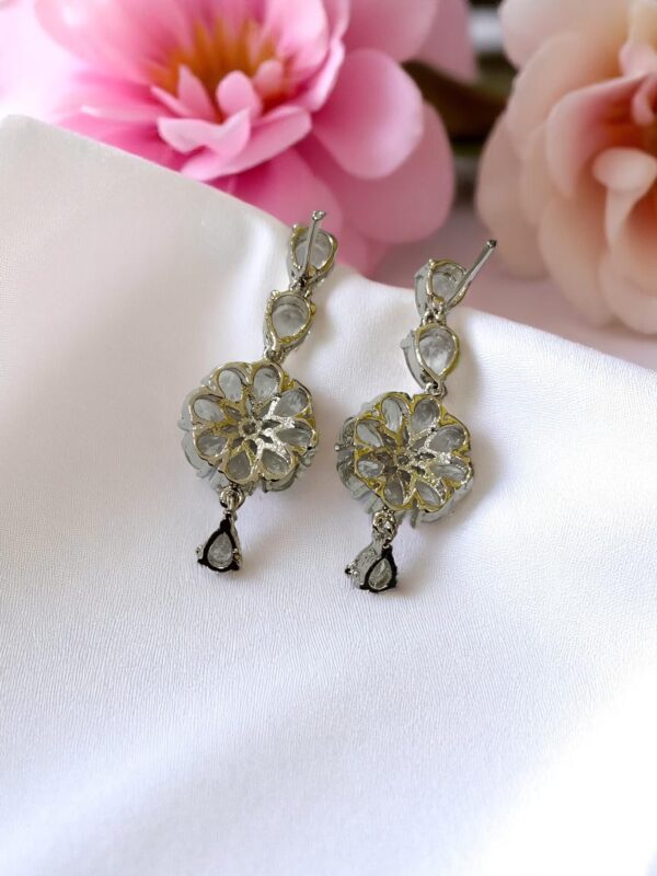 White Color Flower Stone Earring Pair - Image 2