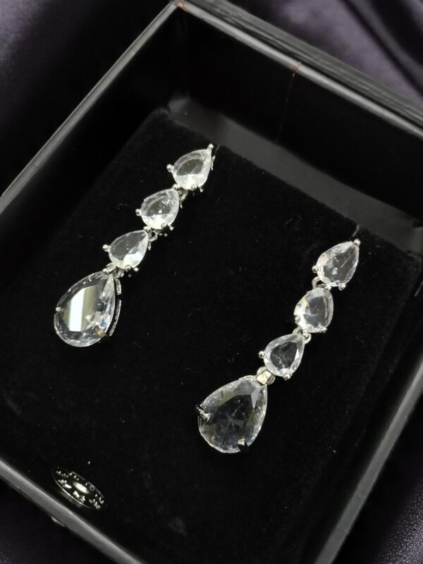 White Ad Stone Earring Pair