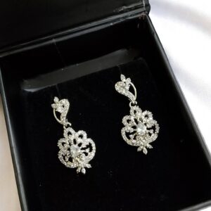 White Ad Stone Earring Pair