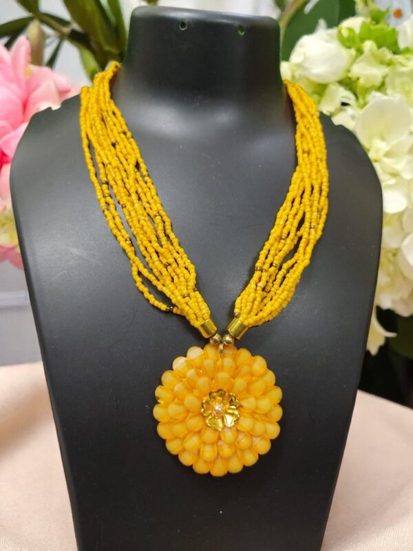 Yellow Beads Necklace with Flower Pendent - Image 2