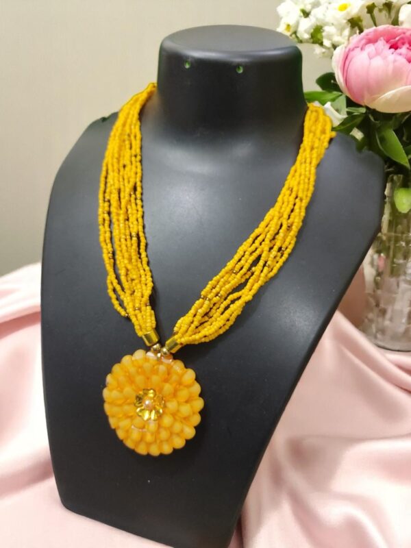 Yellow Beads Necklace with Flower Pendent - Image 3